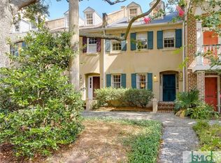 416 E Jones St, Savannah, GA 31401