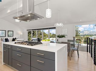 1340 Juanita Dr, Walnut Creek, CA 94595