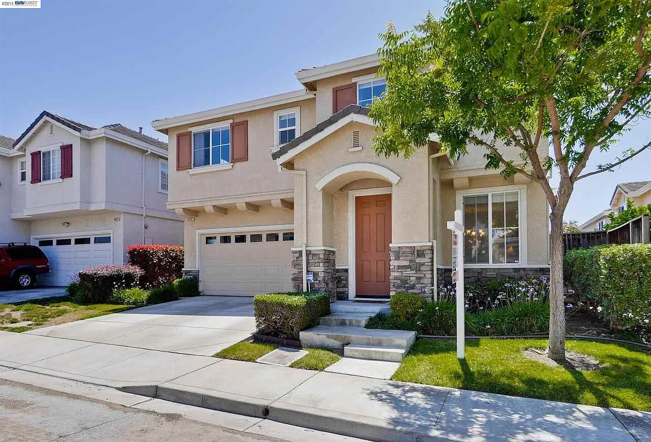 34381 Torrey Pine Ln photo 1