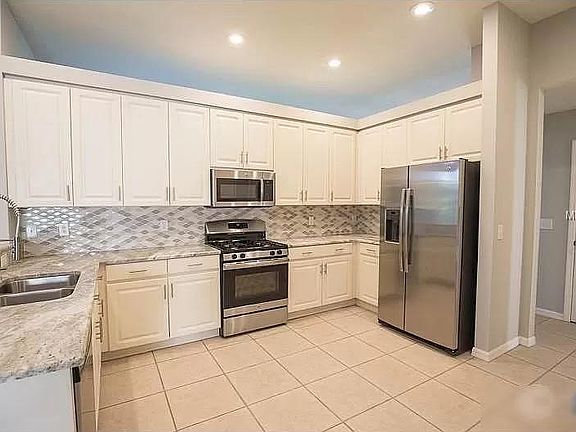 2nd image of 6312 Bridgevista Dr