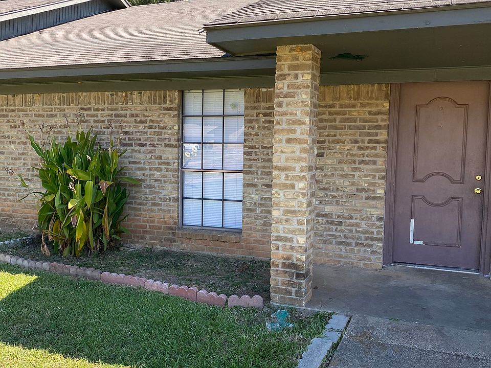 1st image of 106 Thelma Ct #B