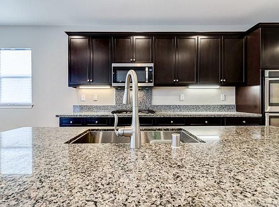 5th image of 35419 Oakstone Creek Ct