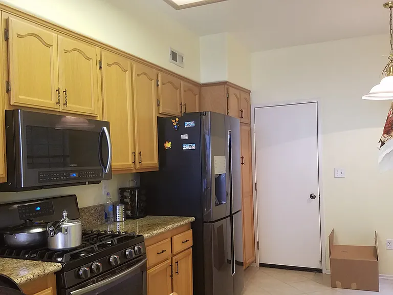 10962 Creekbridge Pl — Photo 4