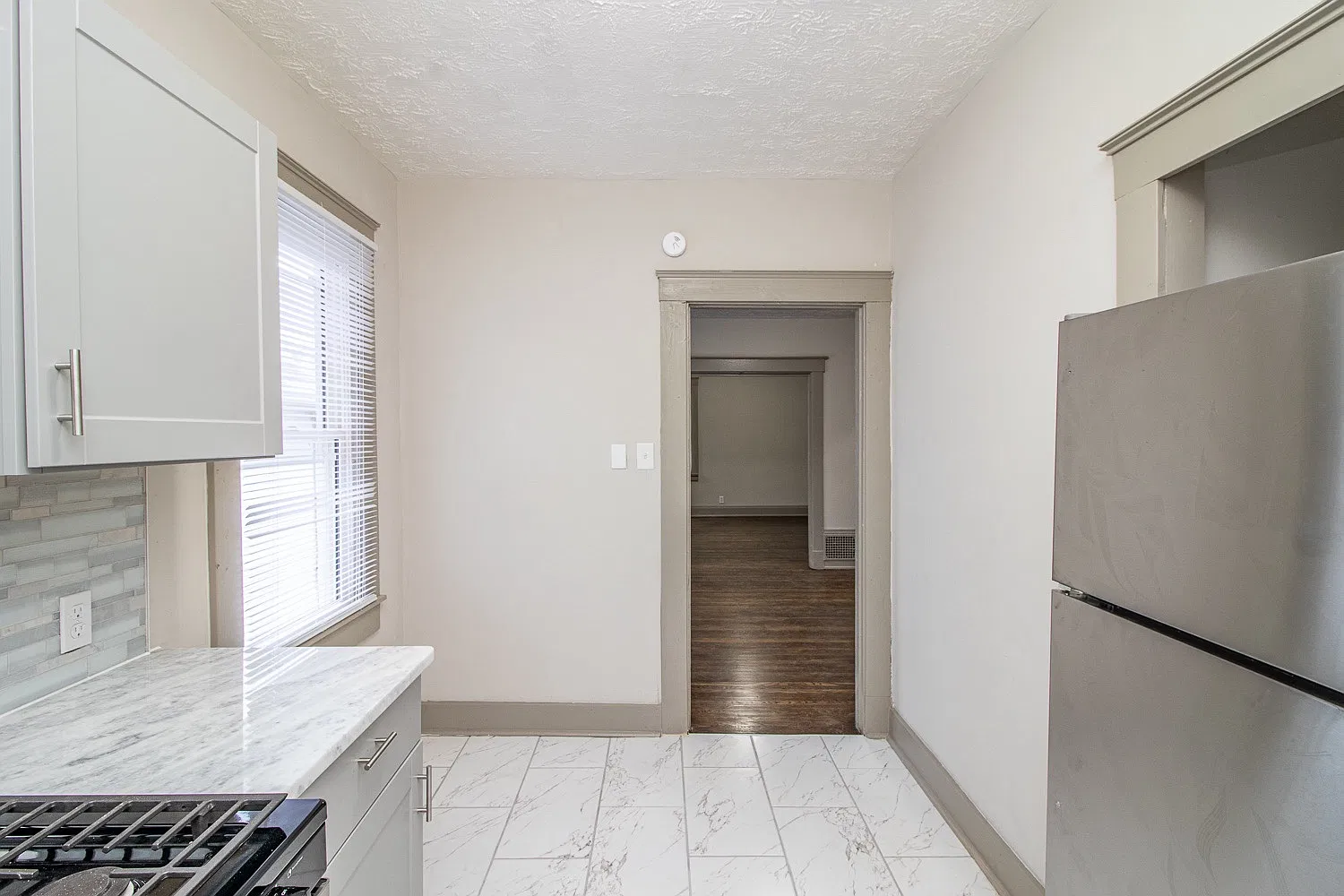 1 bed, $995 — Photo 3