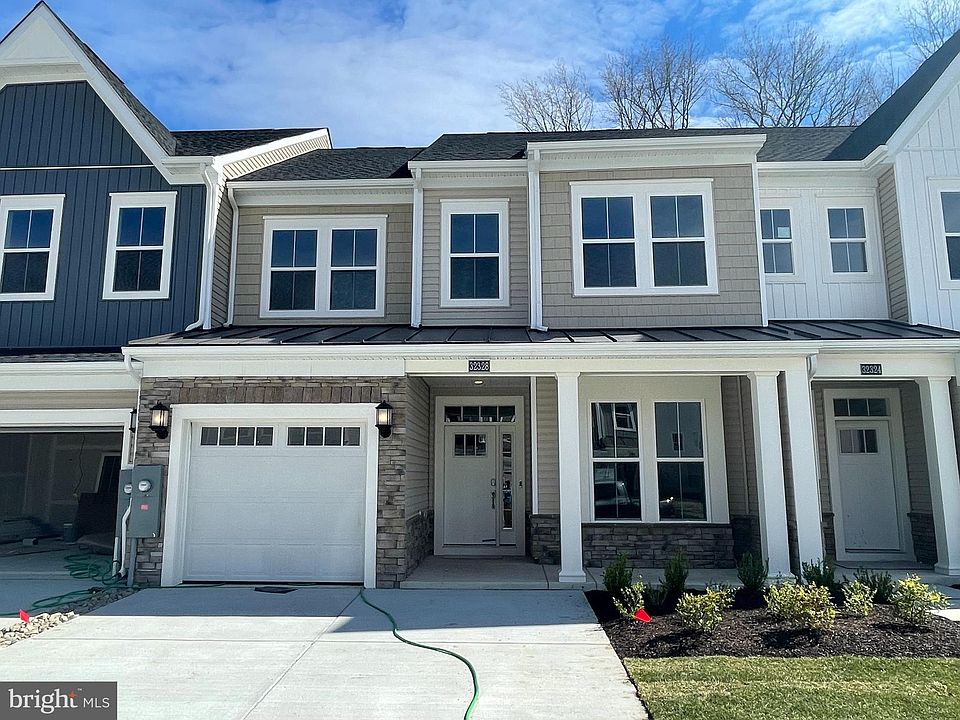 1st image of 32328 Norman Ln #Townhouse 40