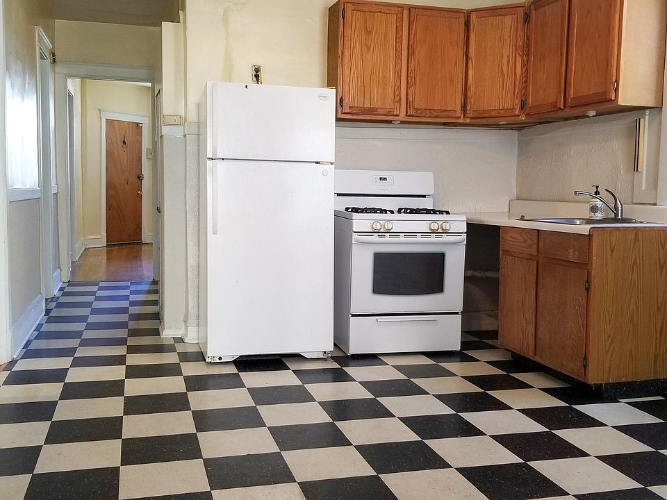 1st image of 2233 W Charleston St #G