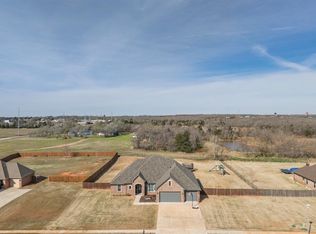 12858 Meadow Ridge Dr, Shawnee, OK 74804