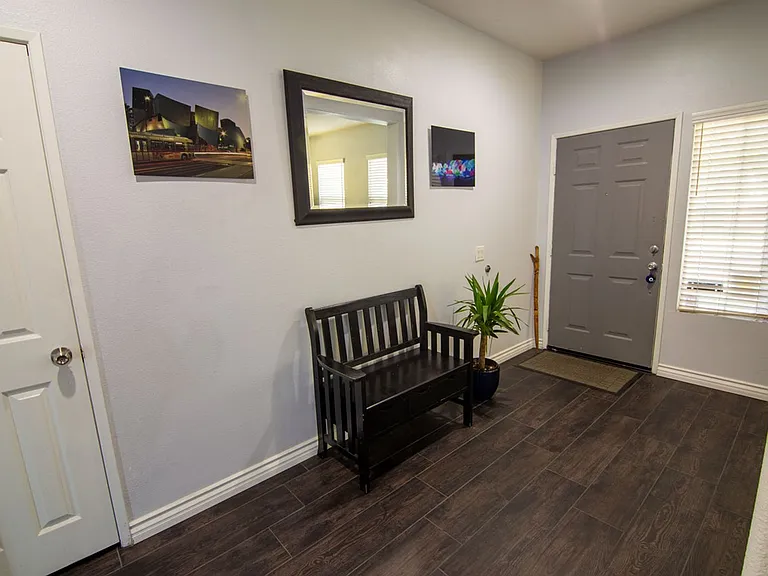 13411 Hawthorn Ave — Photo 6