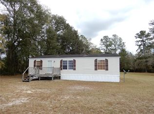 1930 Howard Rd, Hortense, GA 31543