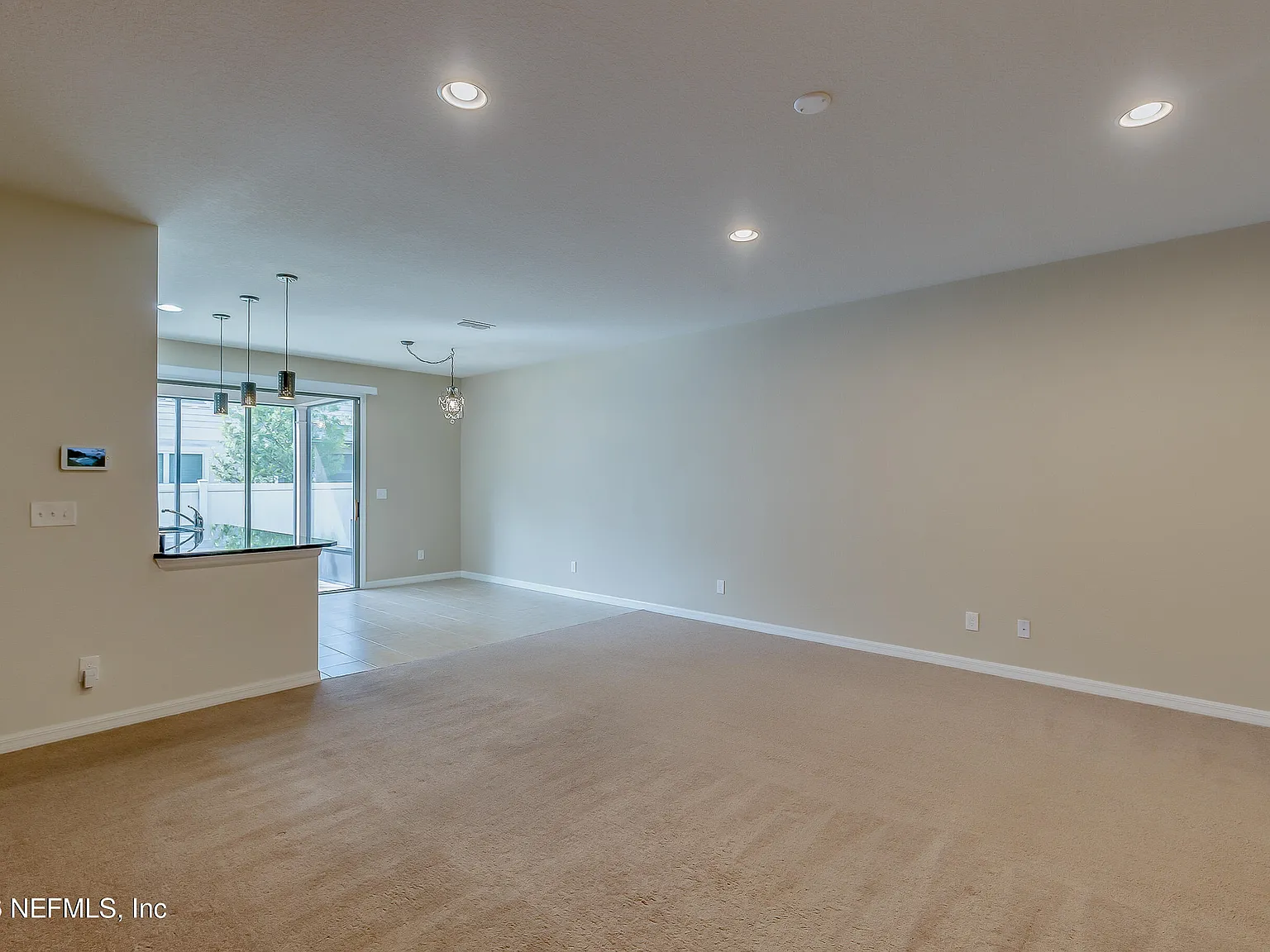 3 bed, 2.5 bath, 1528 sqft, $2,250 — Photo 3