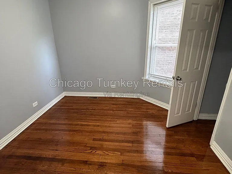 7125 S Ellis Ave #1 — Photo 21