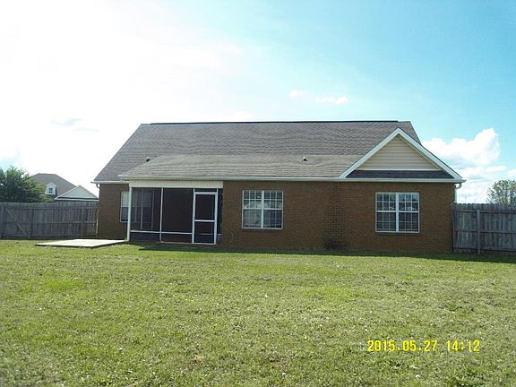 3rd image of 802 Loudon Hill Dr