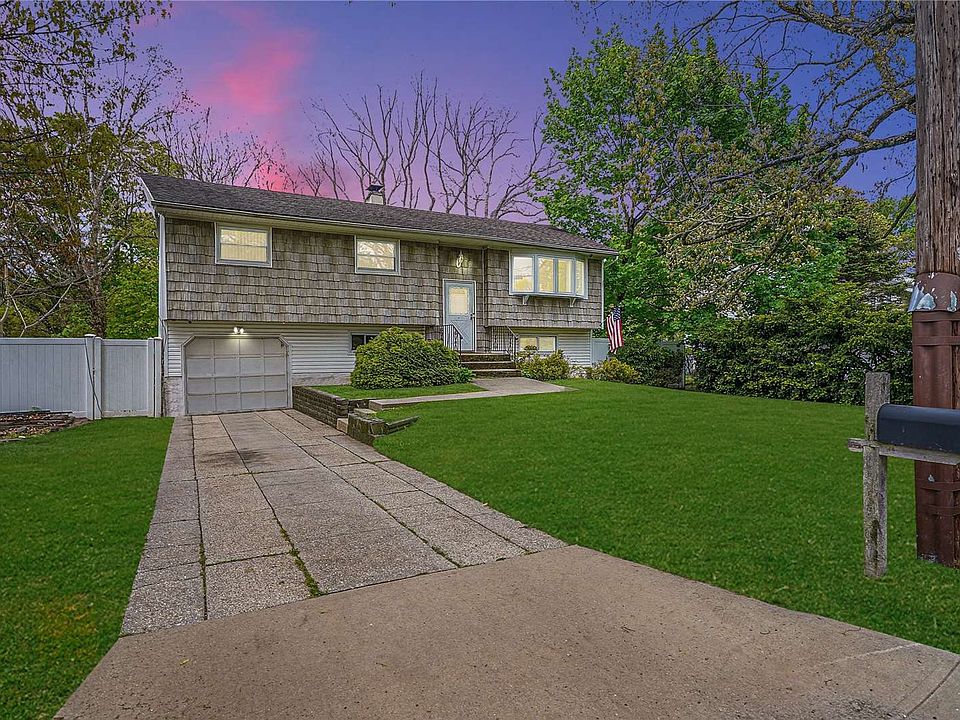 1st image of 42 Paula Blvd