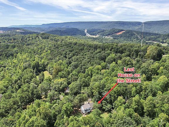 2nd image of 1012 Cave Springs Rd