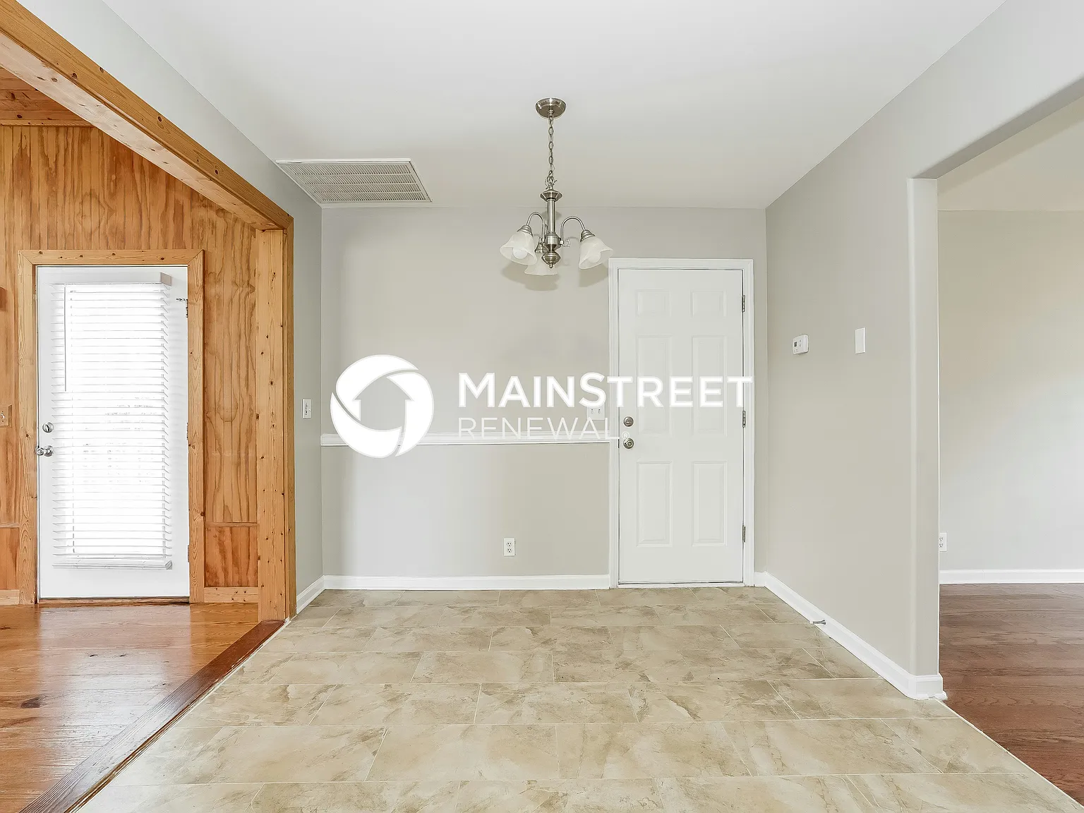 101 Lyndhurst Dr — Photo 4