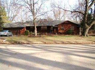 4715 SW Cedar Crest Rd, Topeka, KS 66606