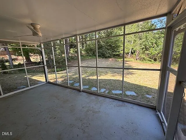 904 Brookwood Dr — Photo 12