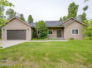 1480 S Kittiwake St, Wasilla, AK 99623