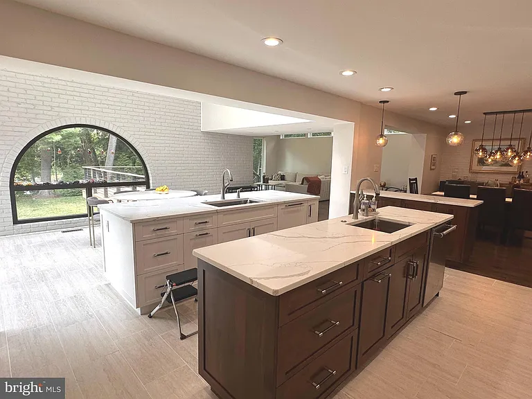 6005 Neilwood Dr — Photo 4