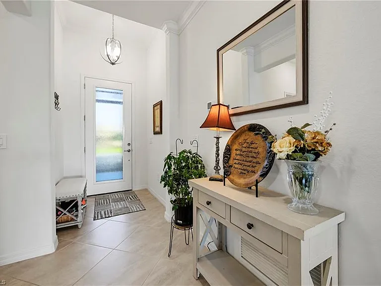 3424 Murcia Ct — Photo 3
