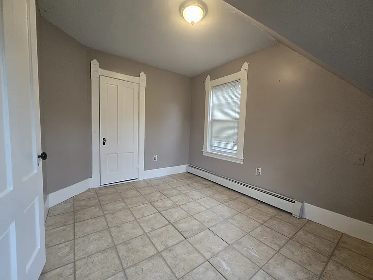 154 Oak St #2 — Photo 13