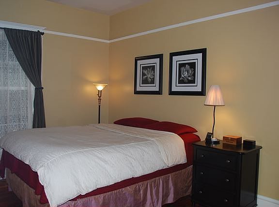 Large bedroom with roomy closet