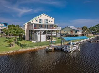 6 Gulf Breeze Ct, Crawfordville, FL 32327