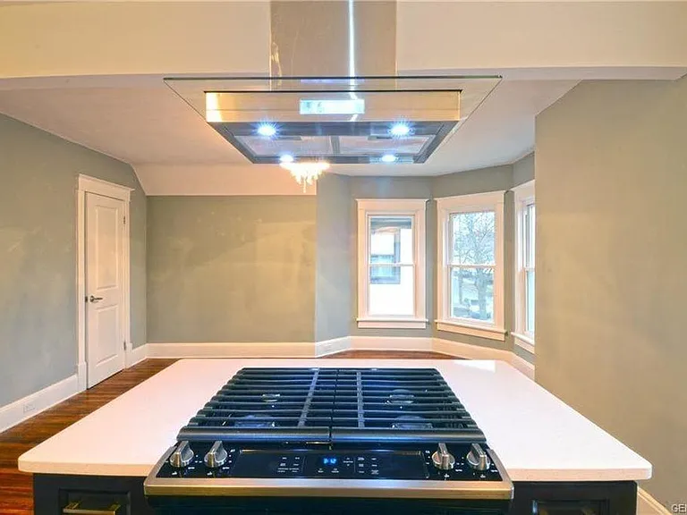 kitchen view to greatroom