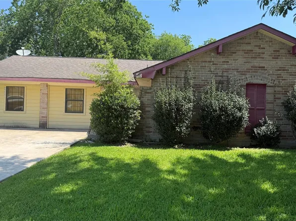 12307 Ryewater Dr, Houston, TX 77089