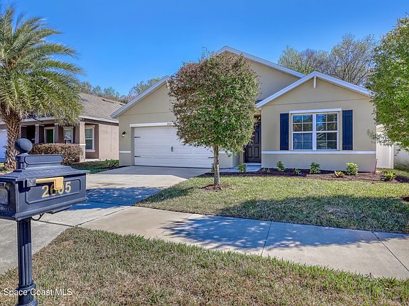 2nd image of 2605 Falcon Ln