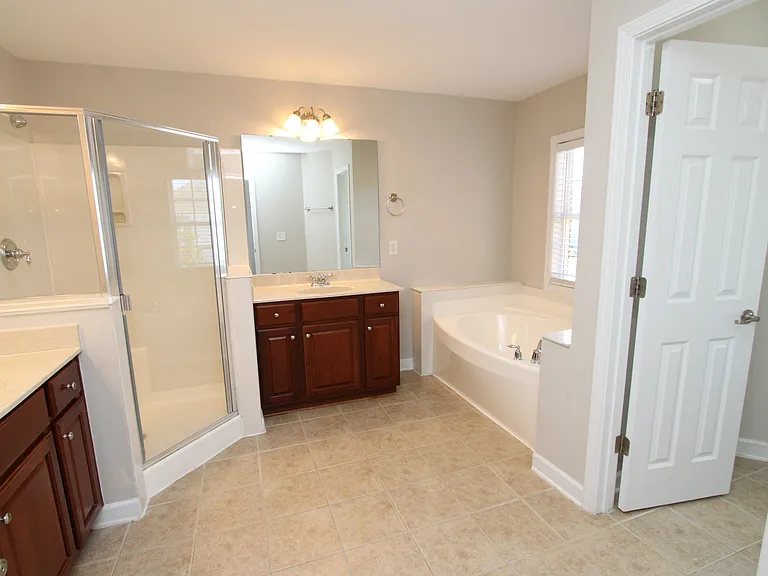 5233 Stone Station Dr — Photo 27