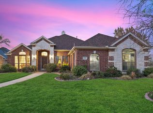 6800 Black Mesa Ct, Fort Worth, TX 76179
