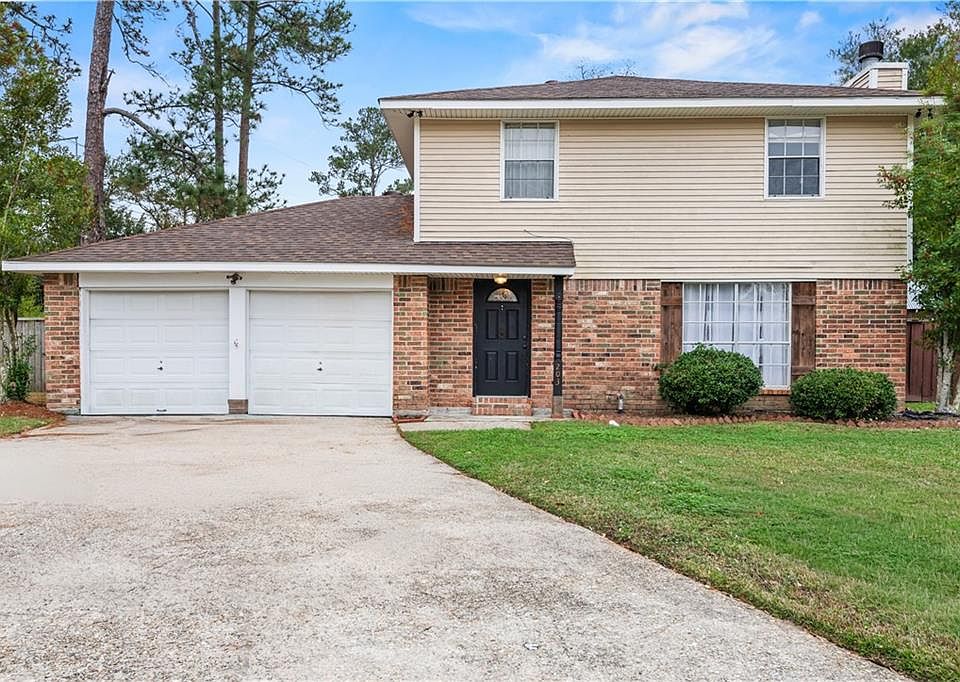 1st image of 203 Brookhaven Ct