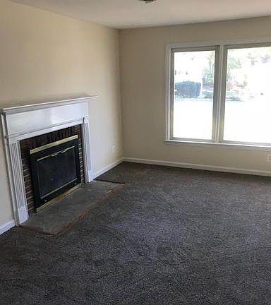 2nd image of 310 Phelps Ave