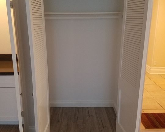 2nd image of 827 2nd St APT 106