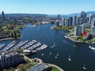 1288 Marinaside Cres #606, Vancouver, BC V6Z2W5