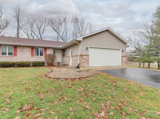 410 S Pearl St, Le Roy, IL