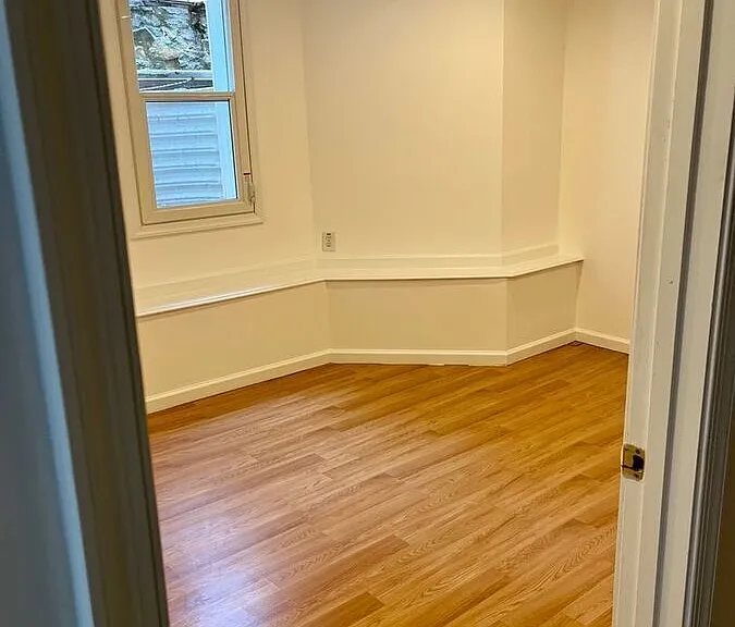 1631 Harvard St NW #B — Photo 7