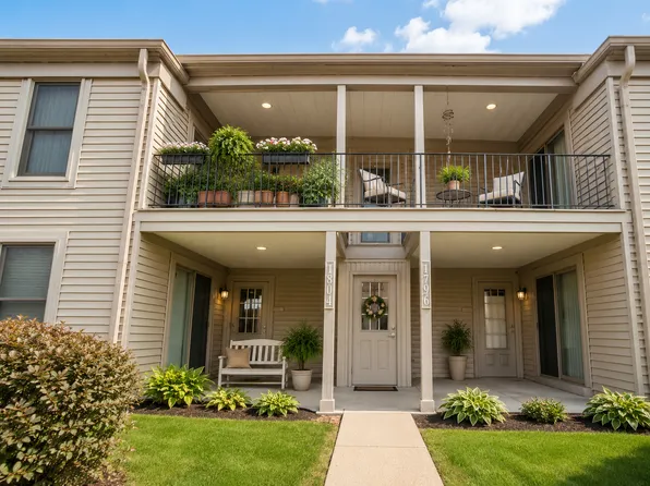1796 Fayette Walk APT F, Hoffman Estates, IL 60169