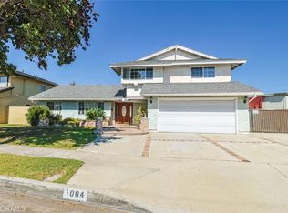 1064 El Camino Dr, Costa Mesa, CA 92626