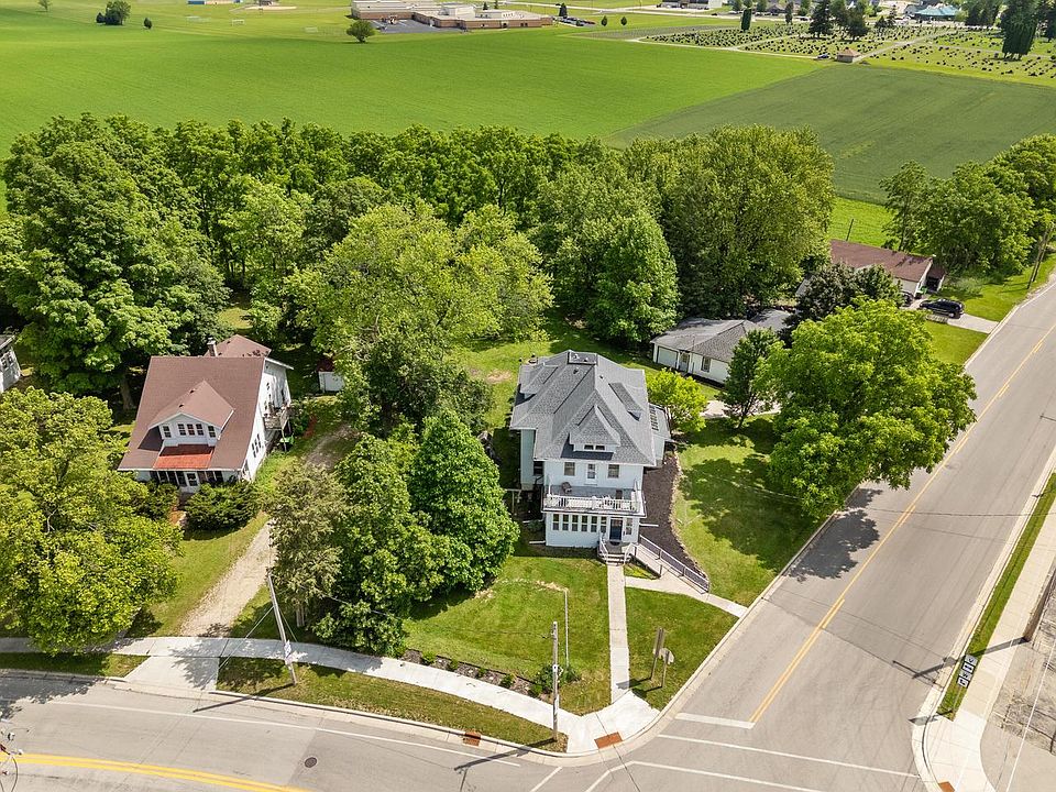 1st image of 302 North Fond Du Lac AVENUE