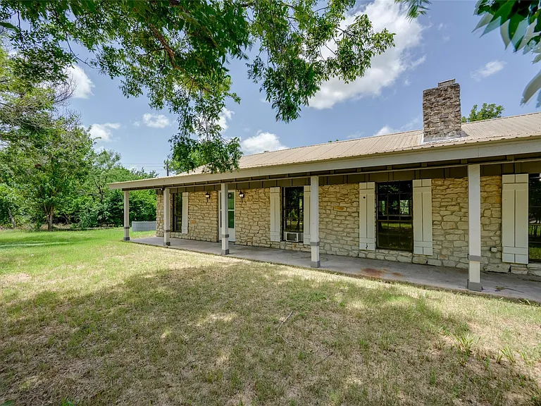 18641 Camino Real — Photo 18