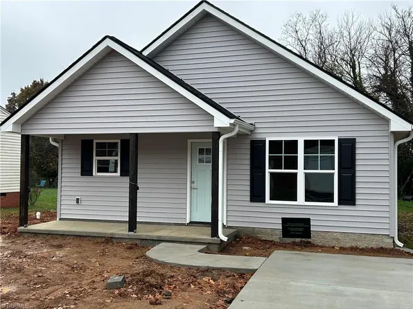 906 E Kearns Ave, High Point, NC 27260