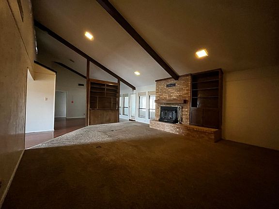 5th image of 3834 Lake Ridge Dr