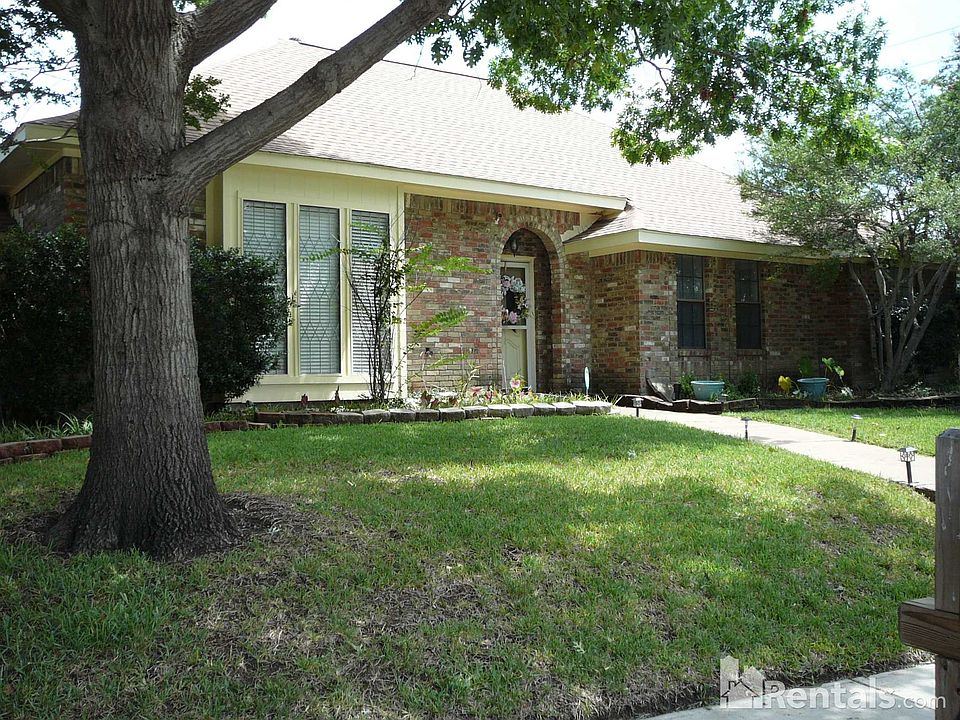 1st image of 4129 Mesa Dr