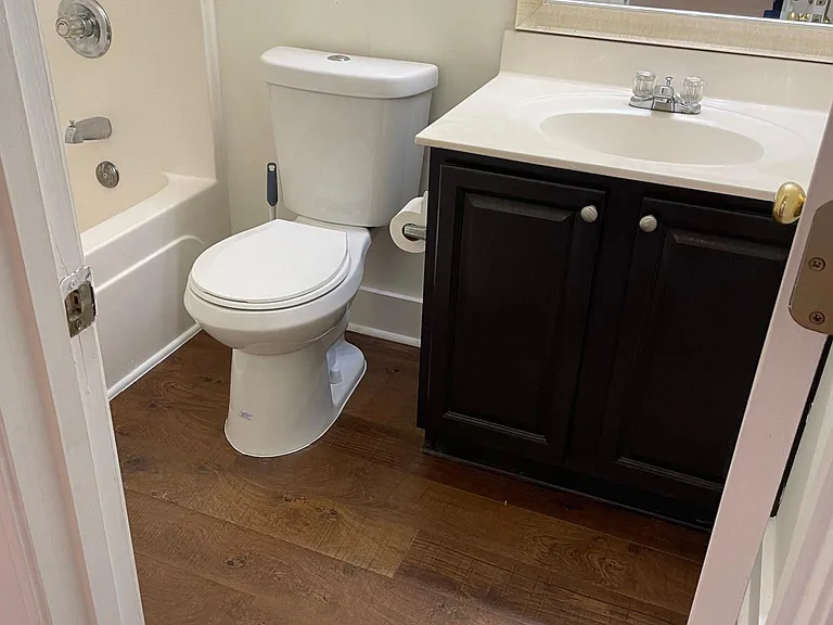 9007 Gatewick Ct — Photo 15