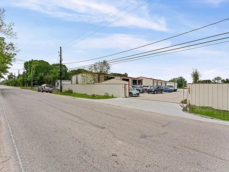 13509 Kaltenbrun Rd — Photo 2