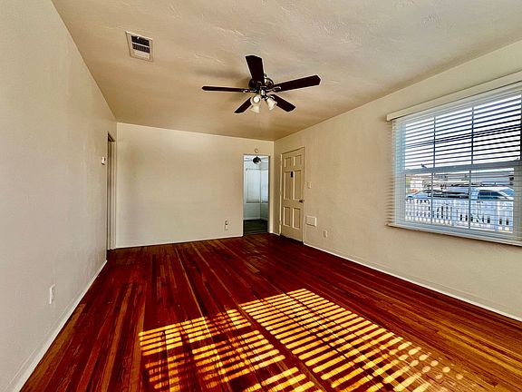 3rd image of 3228 Nile St
