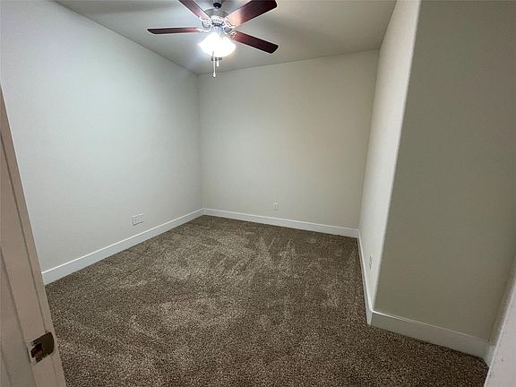 3rd image of 2414 Magalia Ln