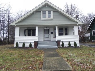 17201 Larchwood Ave, Cleveland, OH, 44135